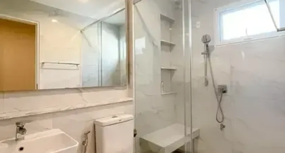 Casa en venta de 5 habitaciones en Nong Khaem, Bangkok