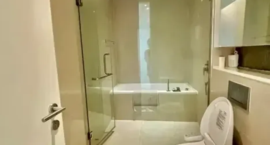 For sale 1 bed condo in Watthana, Bangkok