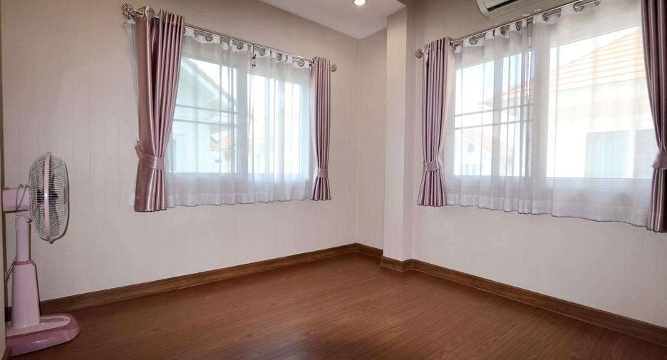 Haus zur Miete mit 3 Zimmer in San Kamphaeng, Chiang Mai