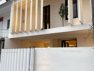 For sale 3 bedrooms townhouse in Chatuchak, Bangkok
