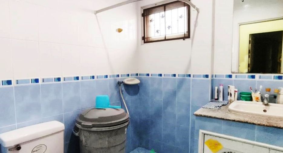Продажа 3 спальни дом в Sai Noi, Нонтабури