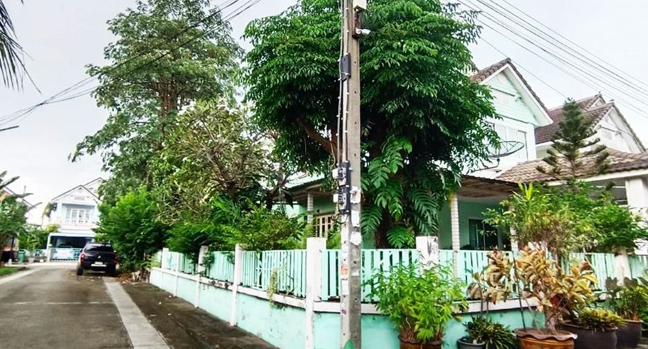 Продажа 3 спальни дом в Sai Noi, Нонтабури