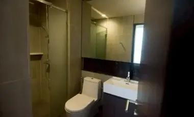 Wohnung zum Kauf mit 1 Zimmer in Khlong Toei, Bangkok