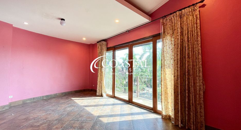 Haus zum Kauf mit 5 Zimmer in Bang Lamung, Chonburi