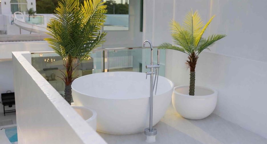 À vendre 6 chambres maison à Huay Yai, Pattaya