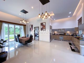 For sale 4 bedrooms house in Bang Lamung, Chonburi