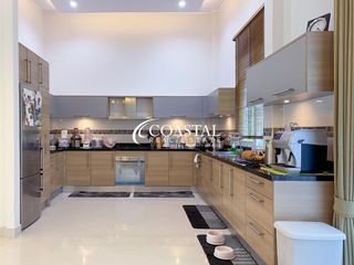 For sale 4 bedrooms house in Bang Lamung, Chonburi