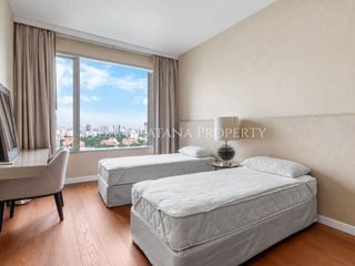 For sale 2 bedrooms condo in Pathum Wan, Bangkok