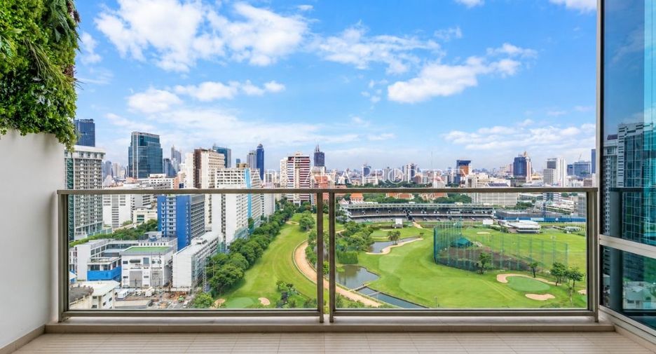 For sale 2 bedrooms condo in Pathum Wan, Bangkok