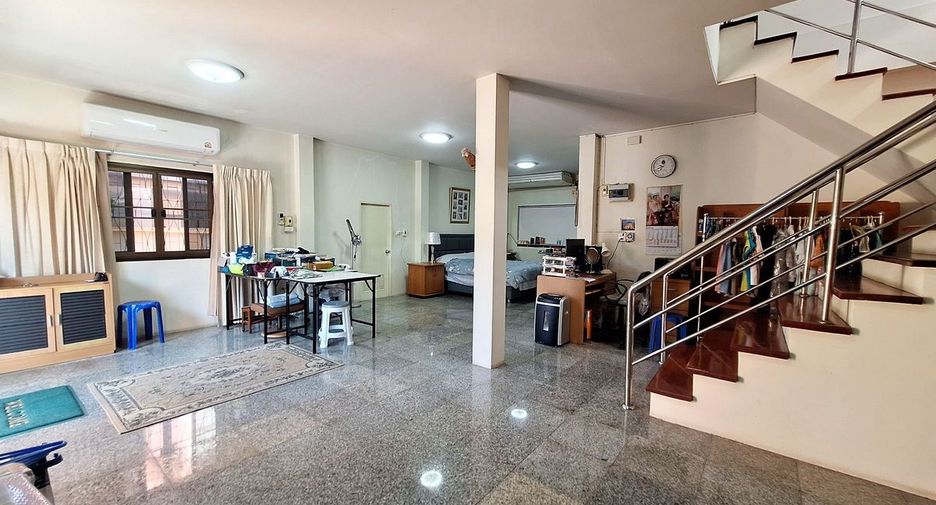 Haus zum Kauf mit 3 Zimmer in Mueang Nong Khai, Nong Khai