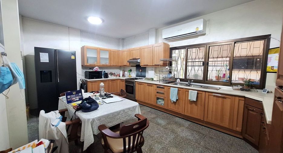 Haus zum Kauf mit 3 Zimmer in Mueang Nong Khai, Nong Khai