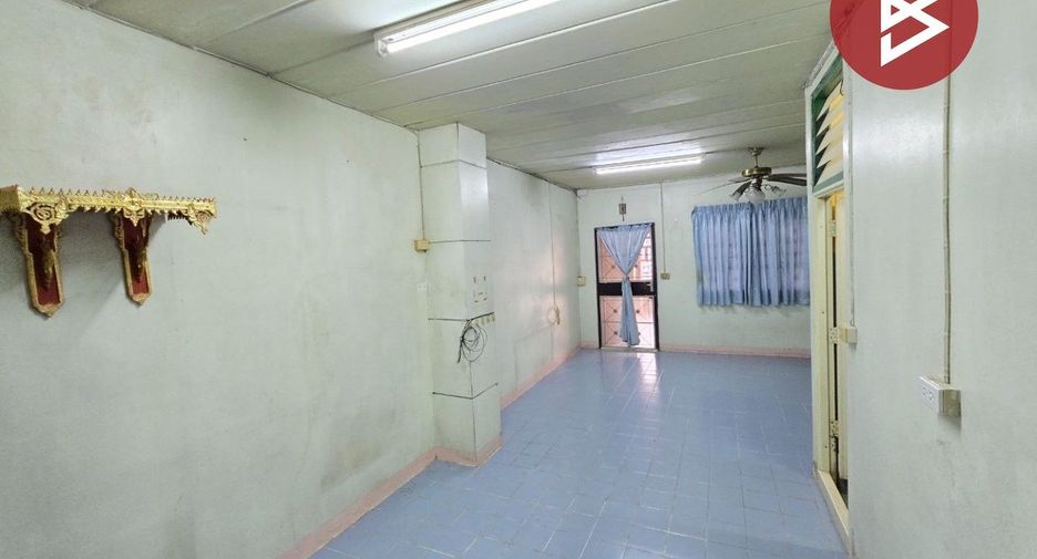 For sale 2 bedrooms townhouse in Phra Samut Chedi, Samut Prakan