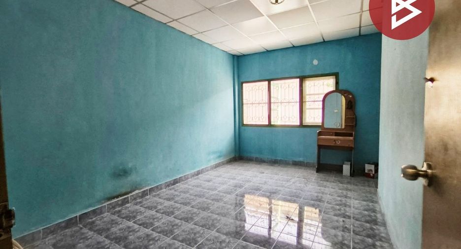Casa adosada en venta de 2 habitaciones en Mueang Samut Prakan, Samut Prakan