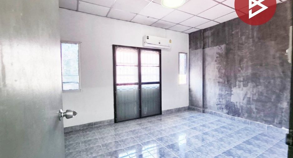 Casa adosada en venta de 2 habitaciones en Mueang Samut Prakan, Samut Prakan