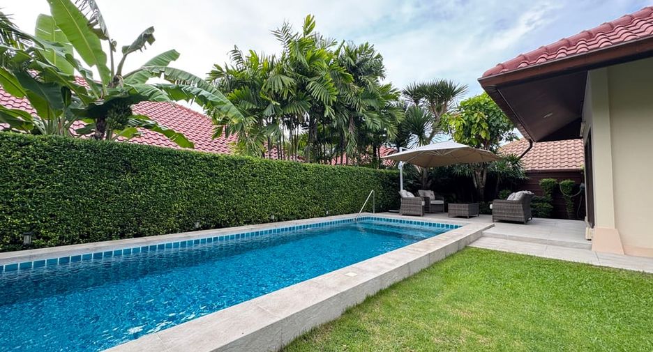 Villa en alquiler y en venta de 4 habitaciones en Bang Lamung, Chonburi