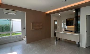 ขาย 4 ห้องนอน บ้านเดี่ยว ใน ประเวศ, กรุงเทพฯ
