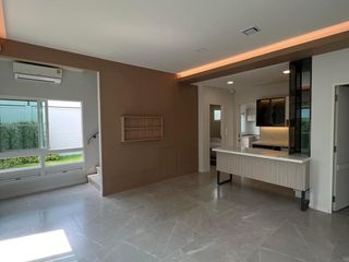 For sale 4 bedrooms house in Prawet, Bangkok