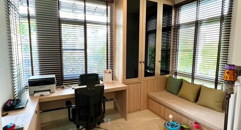 For sale 4 bedrooms house in Prawet, Bangkok