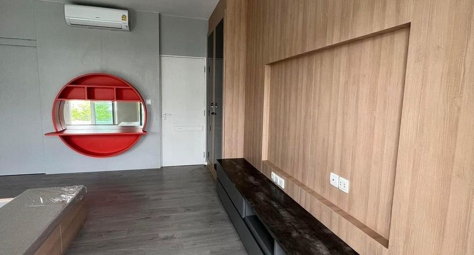 For sale 4 bedrooms house in Prawet, Bangkok