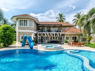 For rent and for sale 4 bedrooms house in Bang Lamung, Chonburi