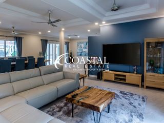 For rent and for sale 4 bedrooms house in Bang Lamung, Chonburi