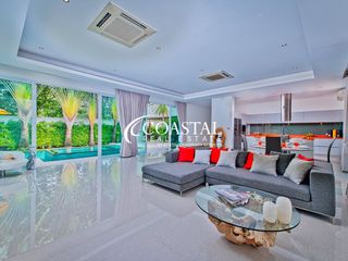 For rent and for sale 3 bedrooms house in Bang Lamung, Chonburi
