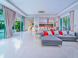 For rent and for sale 3 bedrooms house in Bang Lamung, Chonburi
