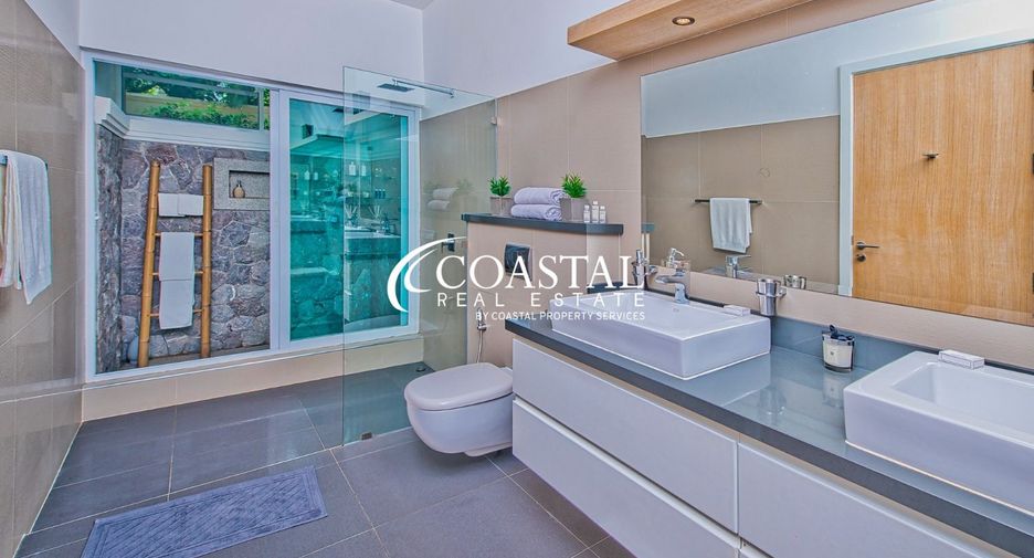 For rent and for sale 3 bedrooms house in Bang Lamung, Chonburi