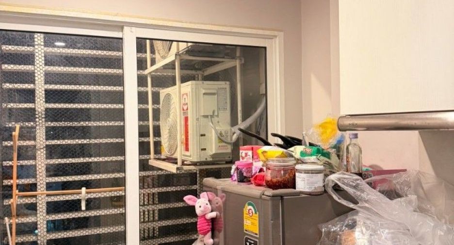 For sale 1 bed condo in Lat Phrao, Bangkok