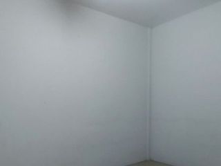 出售 1 卧室 联排别墅 在 Phanat Nikhom, Chon Buri