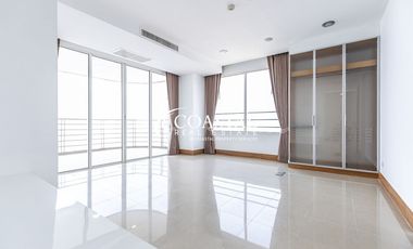 For sale 2 bedrooms condo in Jomtien, Pattaya