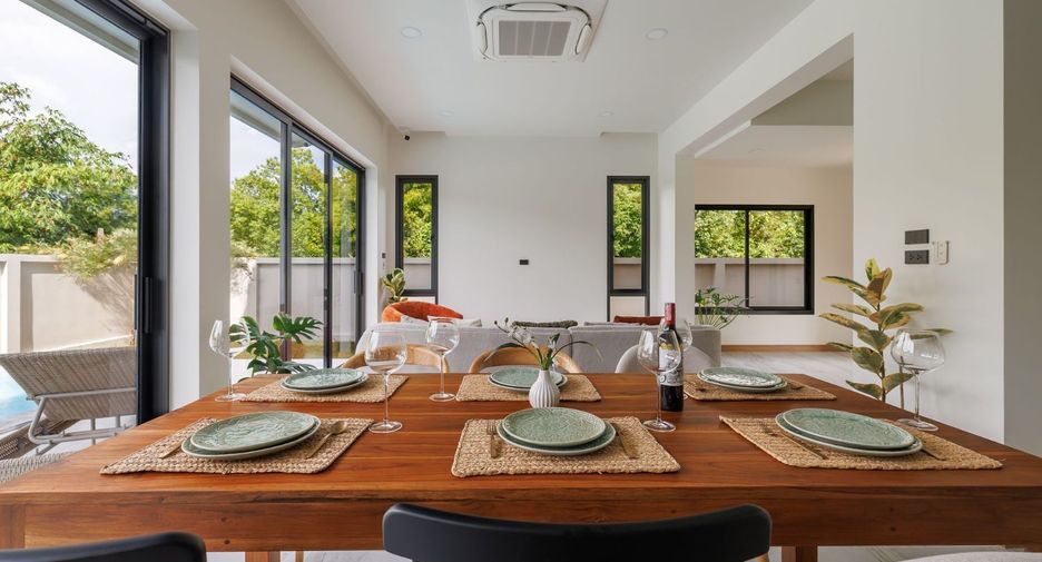 Villa zum Kauf mit 4 Zimmer in Mueang Chiang Mai, Chiang Mai