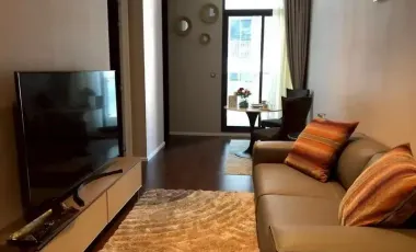 For sale 1 bed condo in Khlong Toei, Bangkok