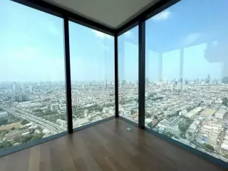 For sale 3 bedrooms condo in Bang Kho Laem, Bangkok