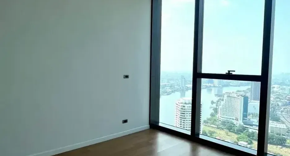 Condo en venta de 3 habitaciones en Bang Kho Laem, Bangkok