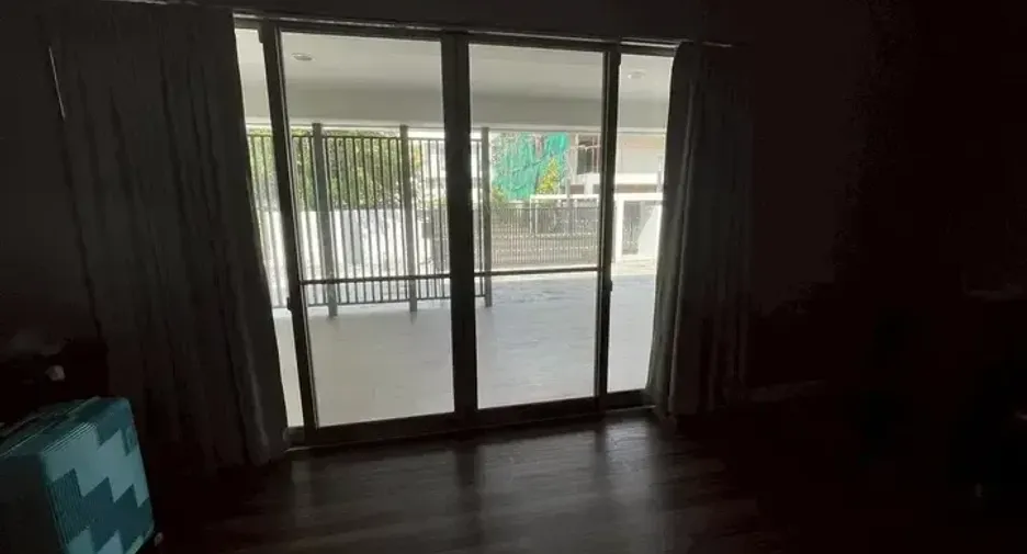 出售 5 卧室 独立屋 在 Suan Luang, 曼谷