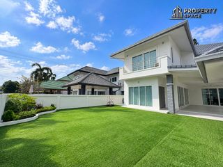 出租 4 卧室 别墅 在 Bang Lamung, Chon Buri