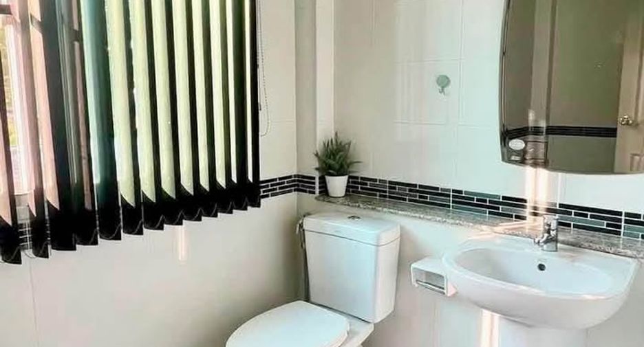 Casa en alquiler de 3 habitaciones en San Kamphaeng, Chiang Mai