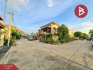 Casa en venta de 4 habitaciones en Phra Samut Chedi, Samut Prakan