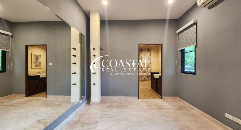 For sale 6 bedrooms house in Bang Lamung, Chonburi