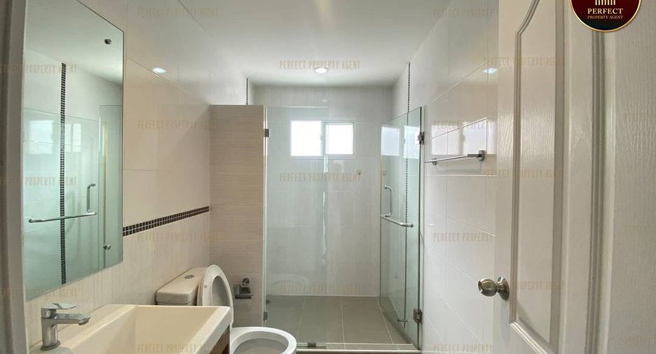 For rent and for sale 3 bedrooms house in Suan Luang, Bangkok