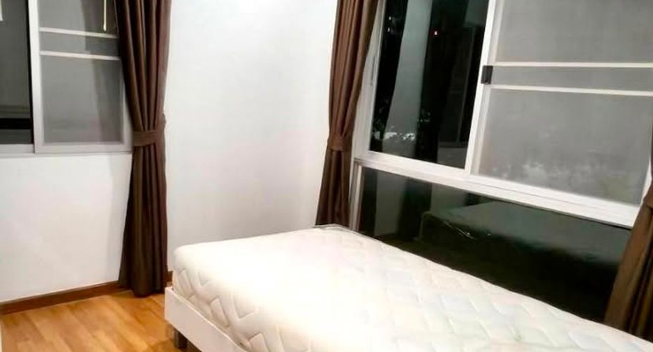 Аренда 3 спальни дом в Si Racha, Чонбури