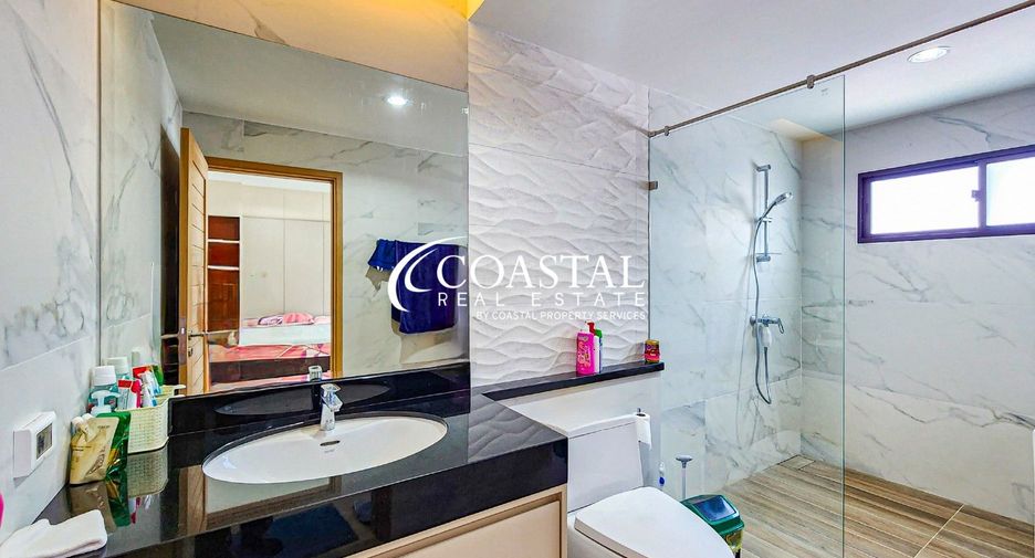 For sale 3 bedrooms house in Huay Yai, Pattaya