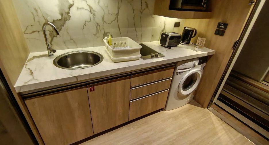 Condo en alquiler de 1 habitaciones en Watthana, Bangkok