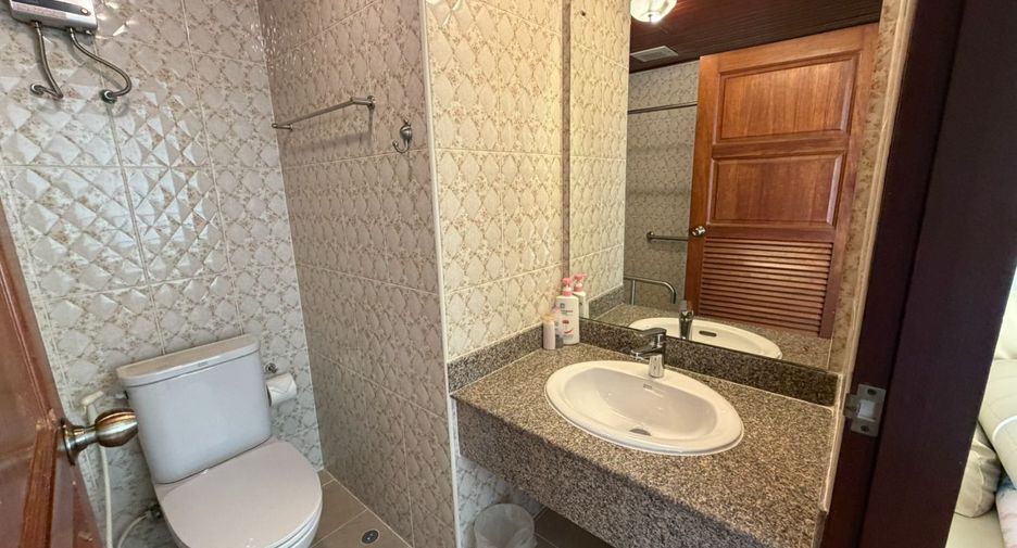 For sale 3 bedrooms condo in Bang Lamung, Chonburi