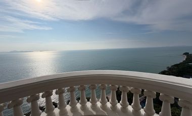 For sale 3 bedrooms condo in Bang Lamung, Chonburi
