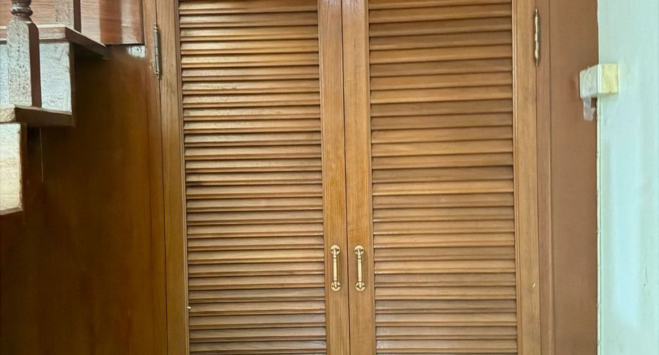 Продажа склад в Тхащи Щаттхана, Бангкок
