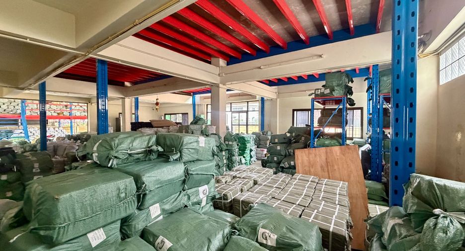 Продажа склад в Тхащи Щаттхана, Бангкок
