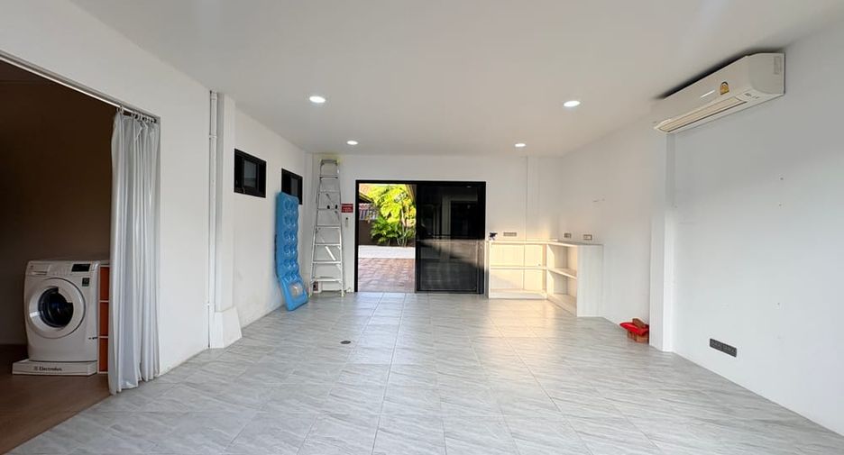 出租 和 出售 5 卧室 别墅 在 Bang Lamung, Chon Buri