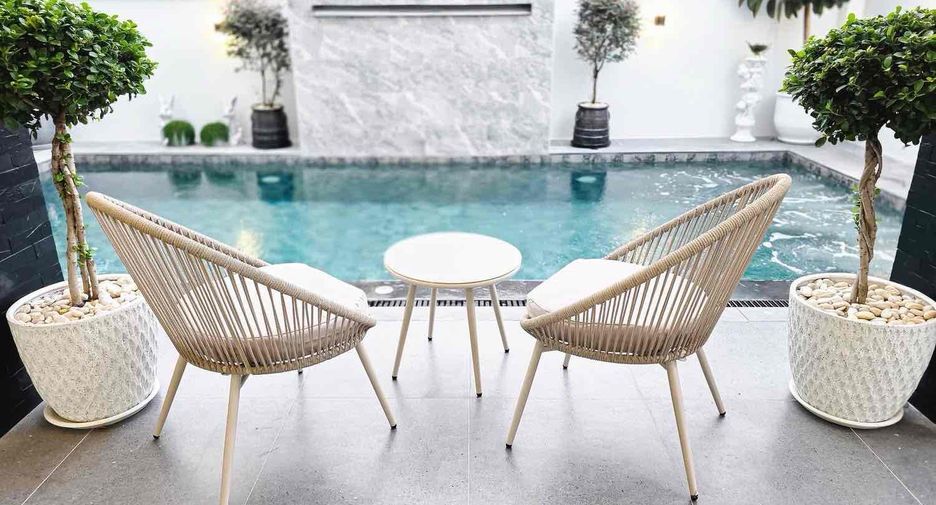 Villa zum Kauf mit 4 Zimmer in Bang Lamung, Chonburi